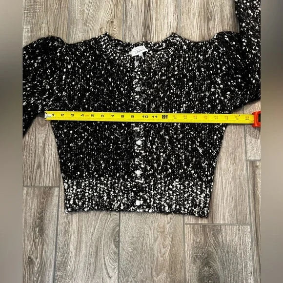 & Other Stories Paris Atelier Puff Sleeve Boucle Cropped Cardigan Sweater Size S - Picture 11 of 14